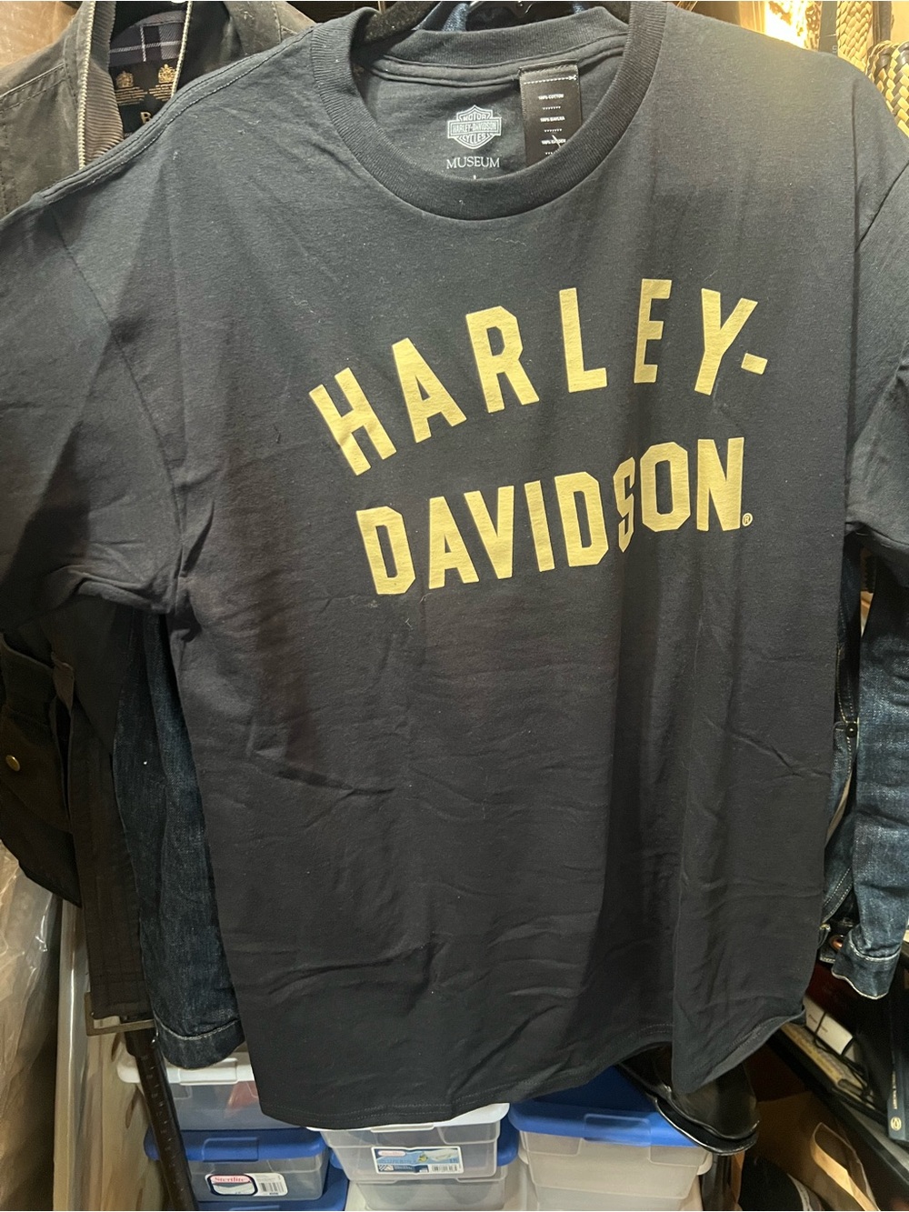 Harley-Davidson Black T-Shirt with Gold Block Logo size Large